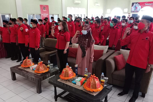 Rakercabsus PDIP Lutra...