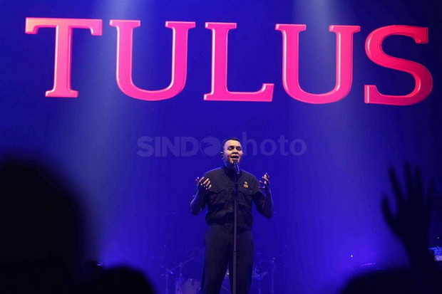 Diundur, Tulus Tetap...