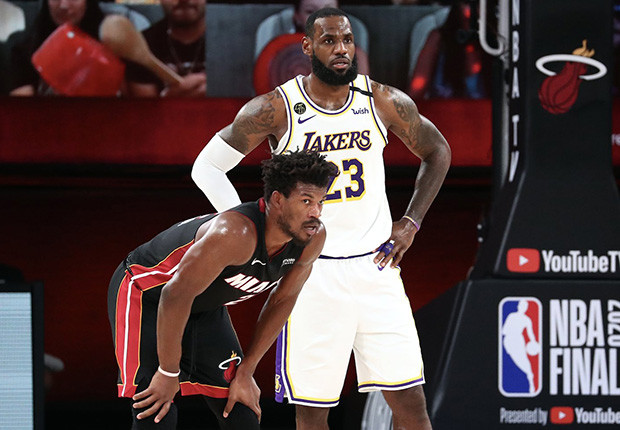 Lebron James Puji Penampilan...
