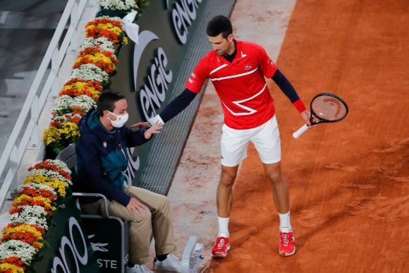 Fans Tenis Sindir Novak...