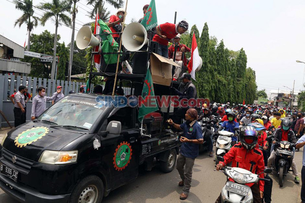 Perjalanan UU Cipta...