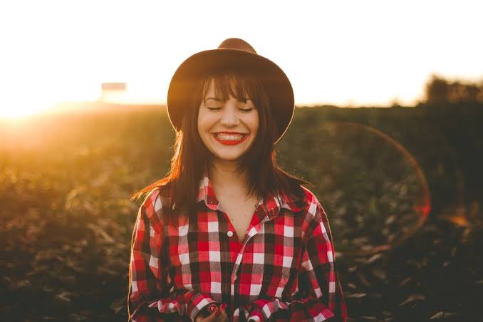 5 Tips Buat Tetap Bahagia...