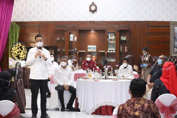 Pandemi, Banyak Daerah...