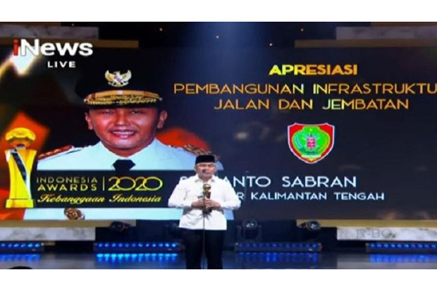 Raih Penghargaan Indonesia...
