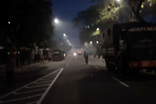 Dipukul Mundur, Mahasiwa...