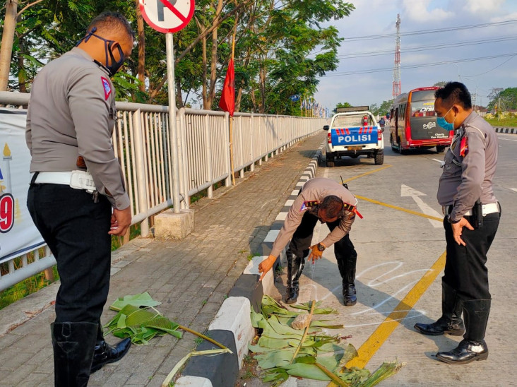 Diduga Serempet Kendaraan...