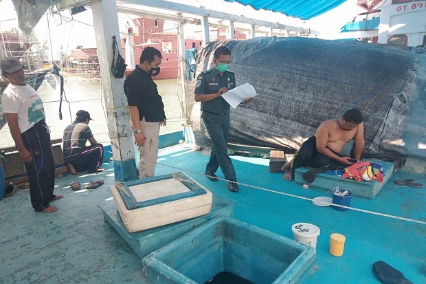 Palsukan Dokumen Kapal...