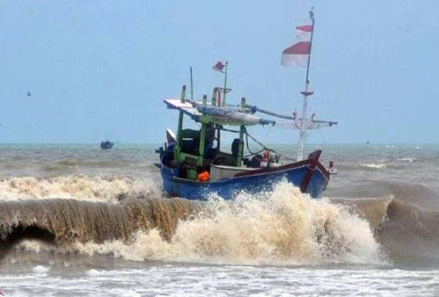 BMKG : Waspada! Gelombang...