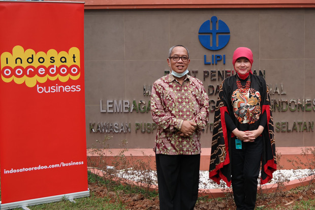 Indosat Ooredoo dan...