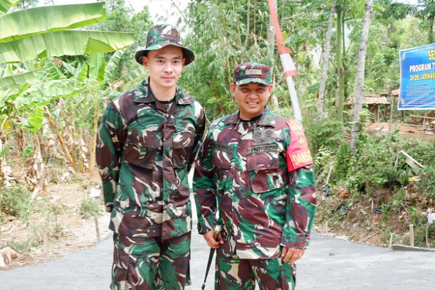 Ikut TMMD Kodim 0727/Karanganyar,...