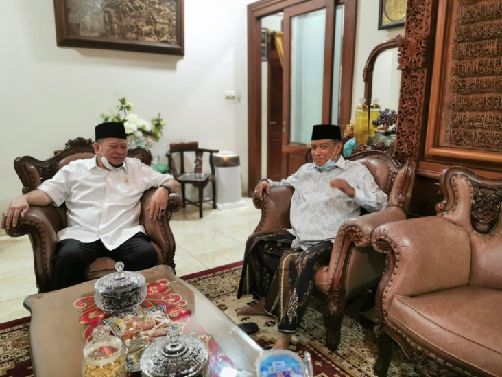 Ketua DPD RI Bertemu...