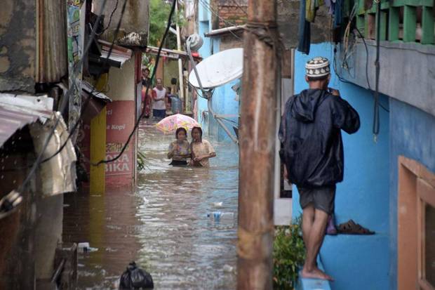 Banjir Terjang Ciganjur,...