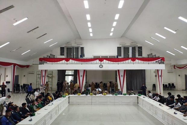 Wali Kota Palopo Sebut...