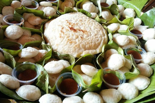 Jaga Tradisi di Bulan...