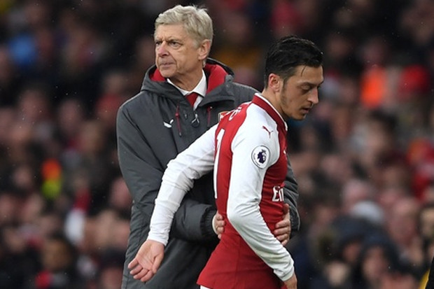 Arsene Wenger : Mengapa...