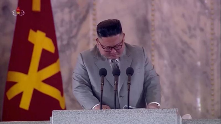 Kim Jong-un Teteskan...