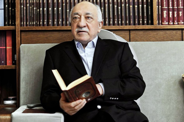 Hizmet: Kolaborasi Sipil...