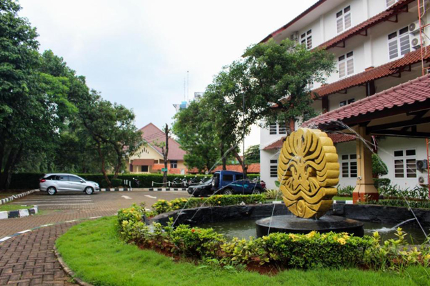 Wisma Makara UI Batal...