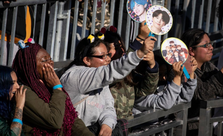 7 Aturan Fandom K-Pop...