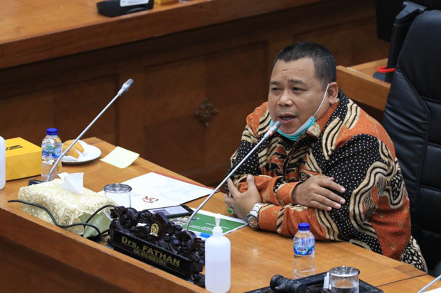 DPR Desak Pemerintah...