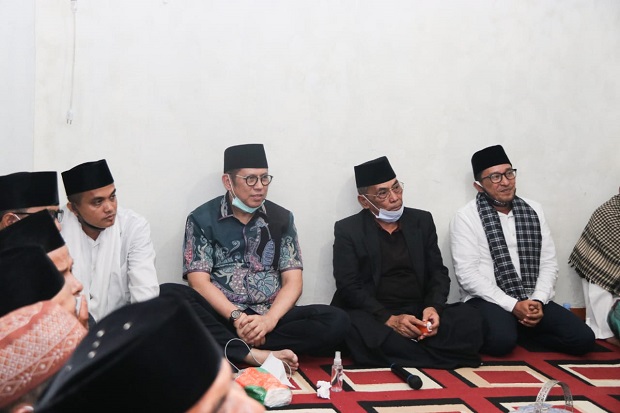 Bersama Jamaah Syathariah,...