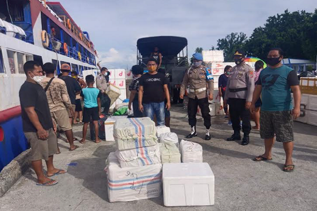 Ratusan Liter Miras...