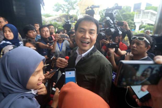 Azis Syamsuddin Kecelakaan...