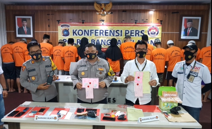 Pelabuhan Tikus Jadi...