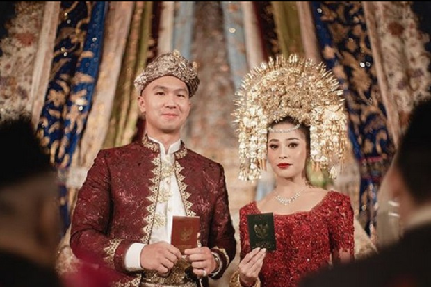 Nikita Willy Resmi Jadi...