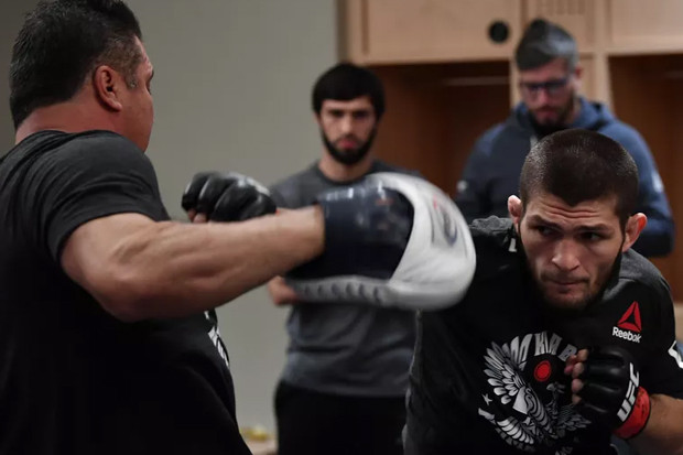 Pelatih Khabib Nurmagomedov...