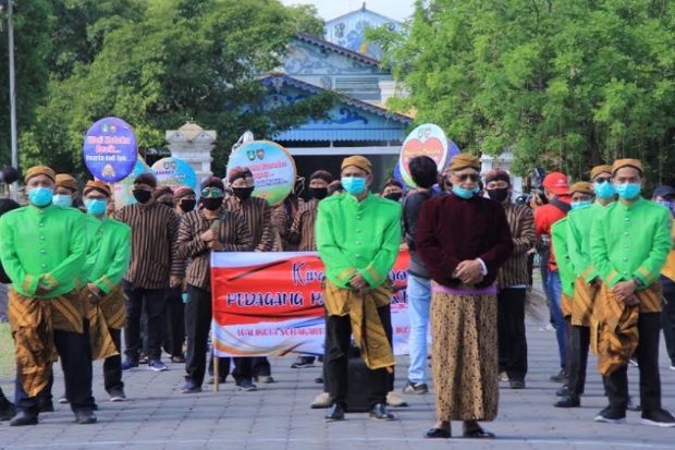 Kirab Budaya Tandai...