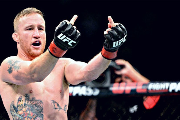 Gaethje Cium Gelagat...
