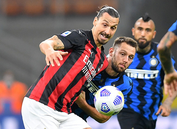 AC Milan Cicipi Puncak...