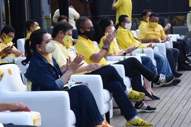 HUT ke-56, Golkar Angkat...