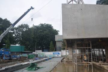 Di Tengah Pandemi Progres...