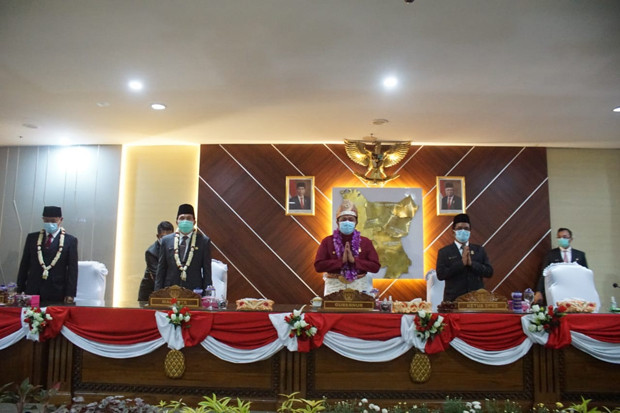 Herman Deru Hadiri Hari...