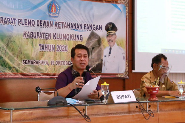Pemkab Klungkung Gelar...