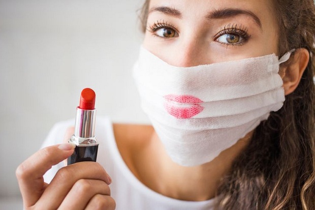 Tips Tetap Cantik Pakai...