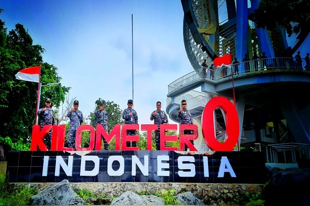 Tugu Nol Kilometer,...