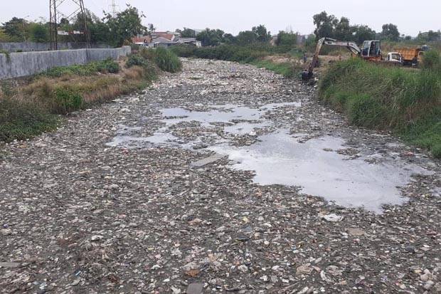 Sungai Jadi Cerminan...