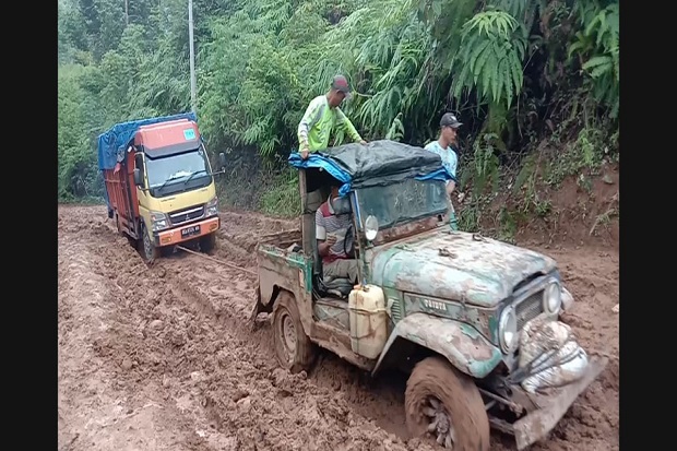 Jalan Rusak Parah, Pengendara...