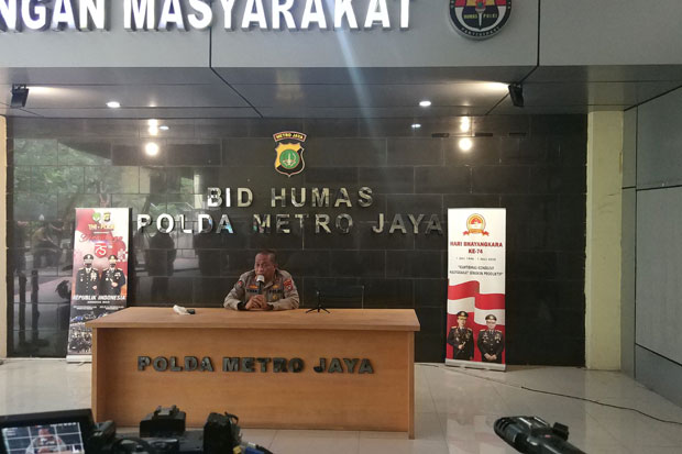 Polisi Masih Buru 1...