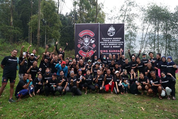 Peduli Sesama, Persekutuan...