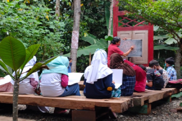 Asyiknya Belajar Kartun...