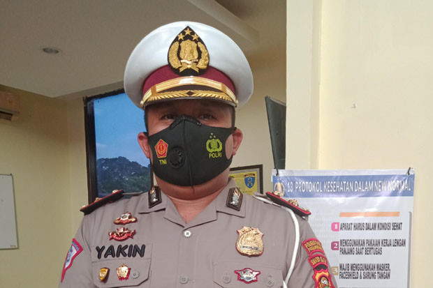 Soal Ambulans di Pernikahan,...
