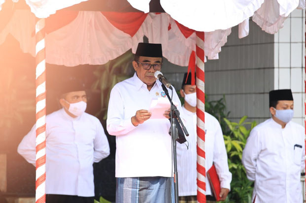 Peringati Hari Santri,...