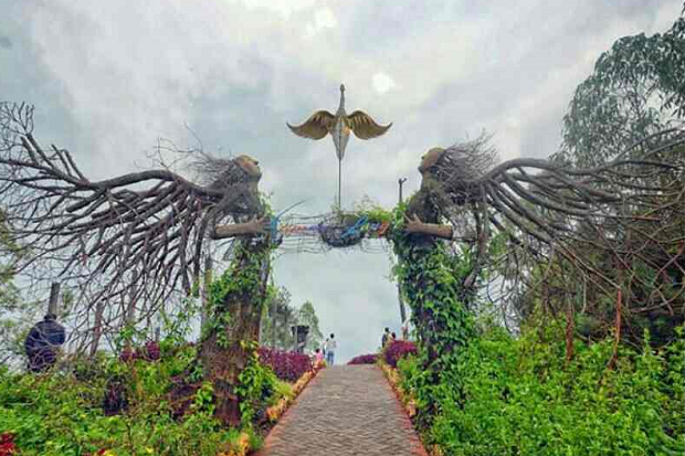 Lima Destinasi Wisata...