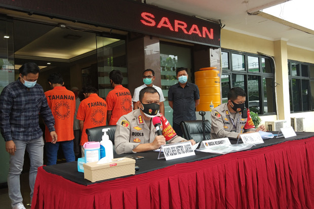 Polisi Ciduk Tiga Jambret...