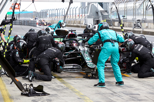 Mercedes Potensi Juara...