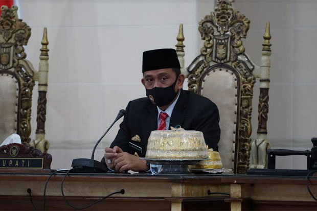 Bupati Wajo Respons...